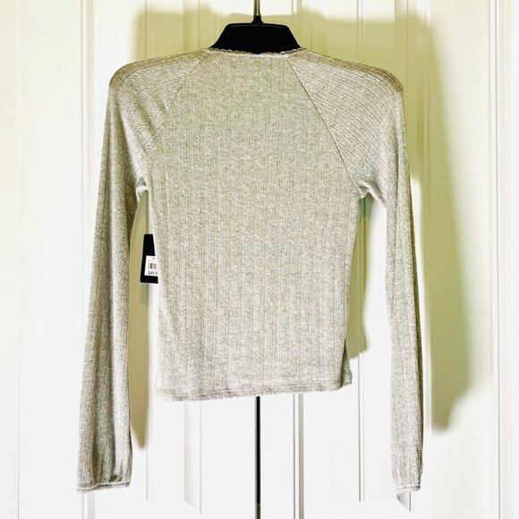 Lucky Brand Square Neck Pointelle Button Front Top in Gray (XS) New with Tag - Picture 11 of 15